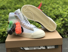 Load image into Gallery viewer, Blazer Mid Off-White