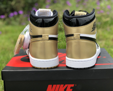 Load image into Gallery viewer, Jordan 1 Retro Hight NRG Patent Gold Toe