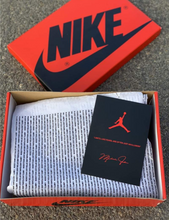 Load image into Gallery viewer, Jordan 1 Mid Fearless Facetasm