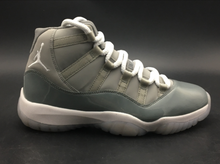 Load image into Gallery viewer, Jordan Retro 11 Cool Grey
