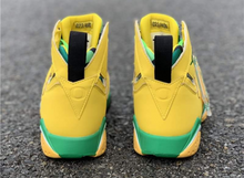 Load image into Gallery viewer, Air Jordan 7 Oregon Ducks PE