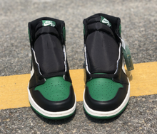 Load image into Gallery viewer, Jordan Retro 1 High Pine Green