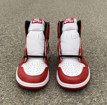 Load image into Gallery viewer, Jordan 1 OG Chicago