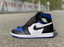 Load image into Gallery viewer, Jordan Retro 1 High Black Game Royal