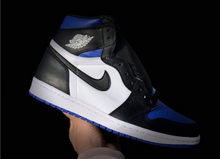 Load image into Gallery viewer, Jordan Retro 1 High Black Game Royal