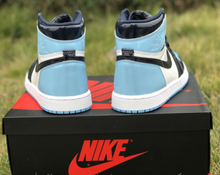 Load image into Gallery viewer, Air Jordan Retro 1 WMNS "Blue Chill"