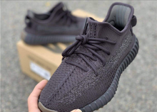 Load image into Gallery viewer, Yeezy Boost 350 V2 Cinder