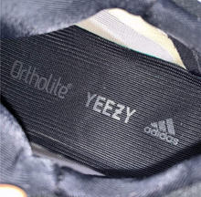 Load image into Gallery viewer, Yeezy 700 V3 Azael