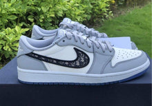 Load image into Gallery viewer, Dior X Air Jordan 1 Low