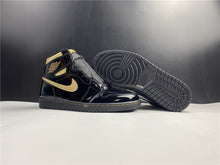 Load image into Gallery viewer, Jordan Retro 1 High 'Black/Metallic Gold'