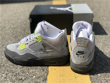 Load image into Gallery viewer, Retro Jordan 4 SE 'Neon'