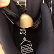 Load image into Gallery viewer, Air Jordan 11 'Jubilee'