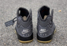 Load image into Gallery viewer, Jordan 5 Retro Off-White Black