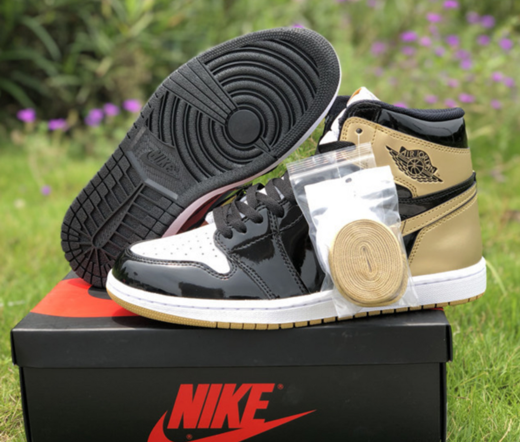 Jordan 1 Retro Hight NRG Patent Gold Toe