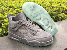 Load image into Gallery viewer, Air Jordan Retro 4 Kaws
