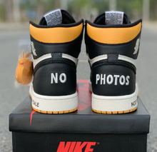 Load image into Gallery viewer, Jordan Retro 1 High &quot;Not For Resale&quot; Varsity Maize
