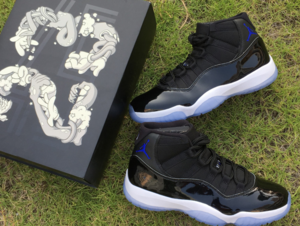 Jordan 11 Space Jam