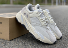 Load image into Gallery viewer, Yeezy Boost 700 Analog
