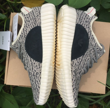 Load image into Gallery viewer, Yeezy Boost 350 V2 Turtle Dove
