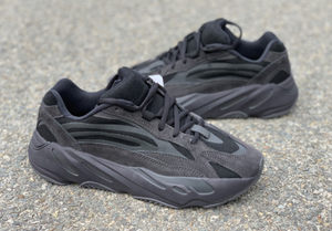 Yeezy Boost 700 V2 Vanta