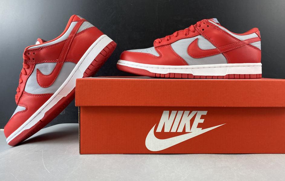 Nike Dunk Low University Red (2020)