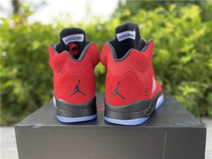 Air Jordan 5 'Raging Bull'