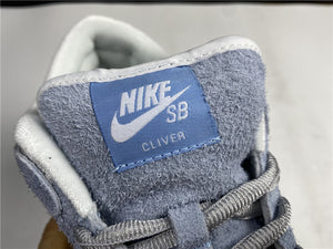 Nike SB Dunk Low X Sean Cliver 'Holiday Special'